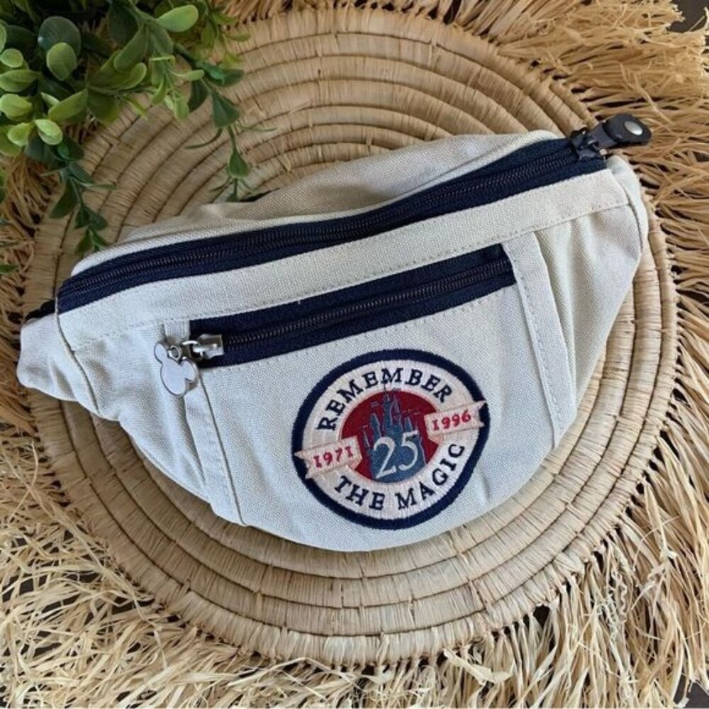 DISNEY Vintage Remember Magic 25th Anniversary 1971 1996 Belt Bag Fanny Pack